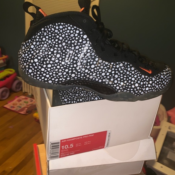 Foamposites/Jordan’s - Picture 6 of 8